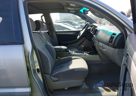 2003 Toyota 4Runner Sr5 V6 z USA, uszkodzony, nr VIN JTEBU14R930010506